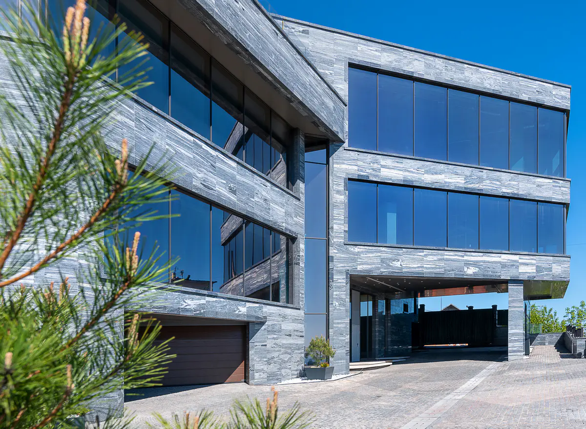 Частный дом Golden Bay House